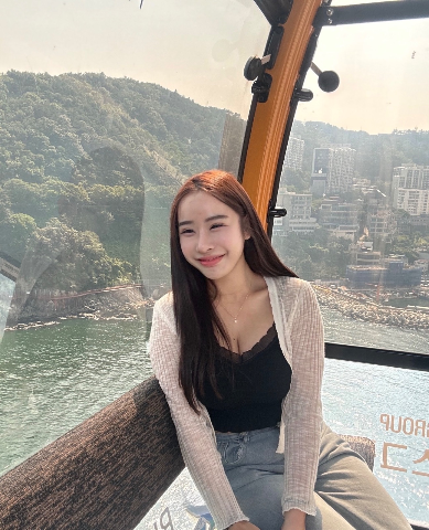 ภาพตัวอย่างที่ 4 — โมเม