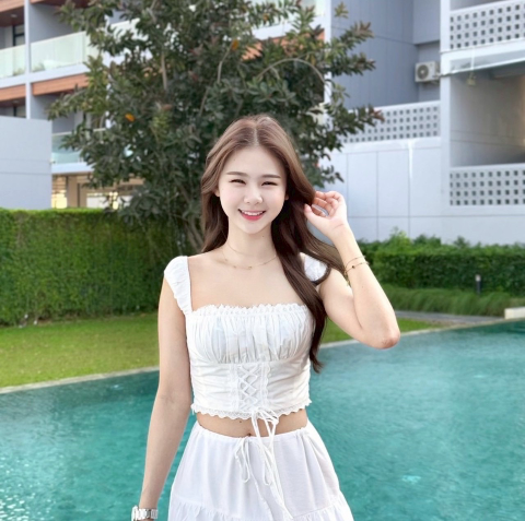 ภาพตัวอย่างที่ 4 — รถเมล์