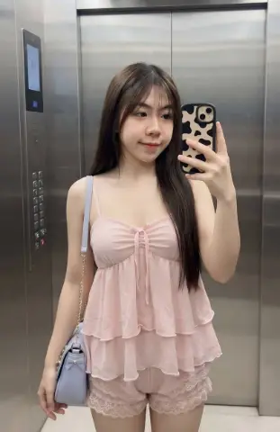 ภาพตัวอย่างที่ 2 — เอมมี