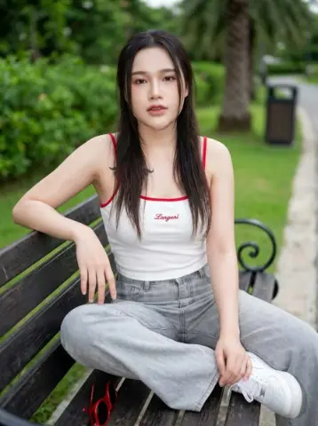 ภาพตัวอย่างที่ 3 — แคนดี้