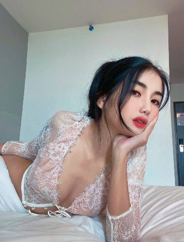 ภาพตัวอย่างที่ 3 — ลียา